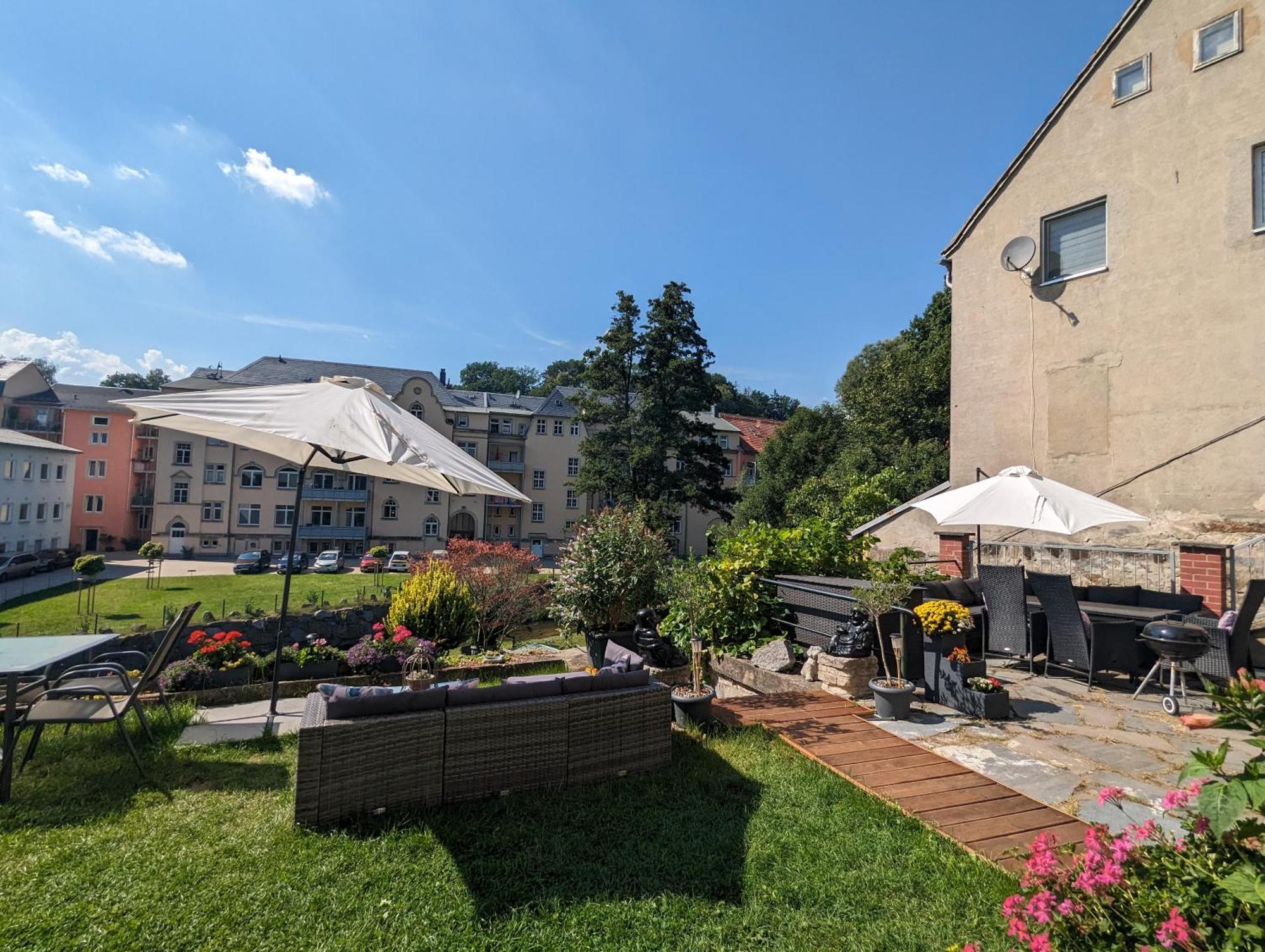 F1 - Urlaubsmagie - Helle Wohnung Mit Sauna & Pool & Whirlpool Sebnitz Exterior photo
